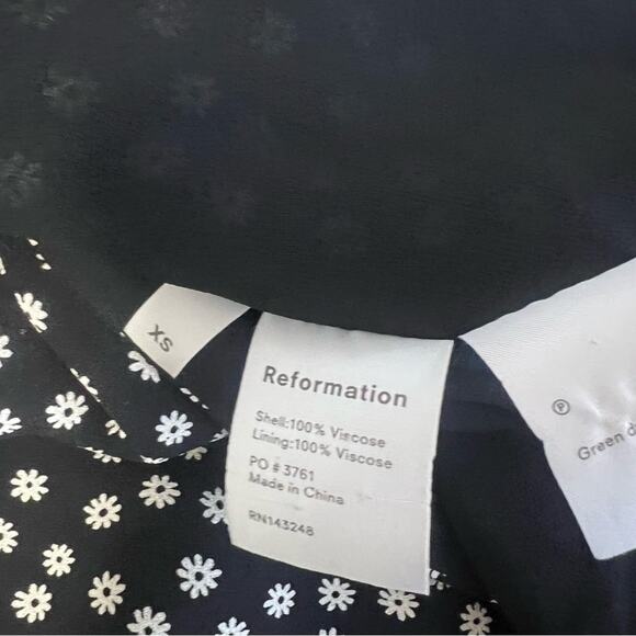 Reformation Adele Mini Wrap  Ditsy Floral Dress Black Sz XS - Picture 6 of 7